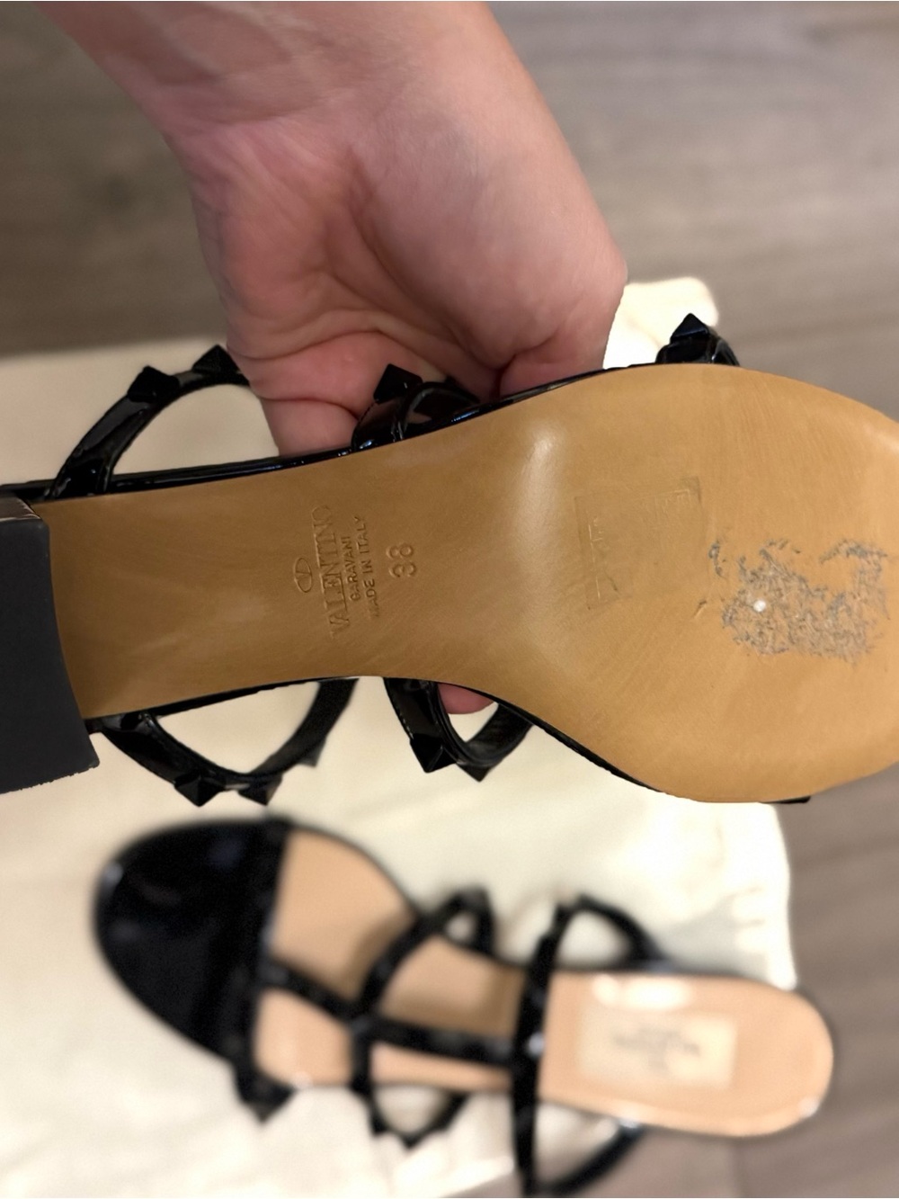 Valentino Garavani Black Patent Rockstud Triple-Strap Slide Sandals - Picture 2 of 4